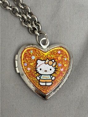 Vintage Sanrio Hello Kitty Heart Locket Necklace - Orange Glitter